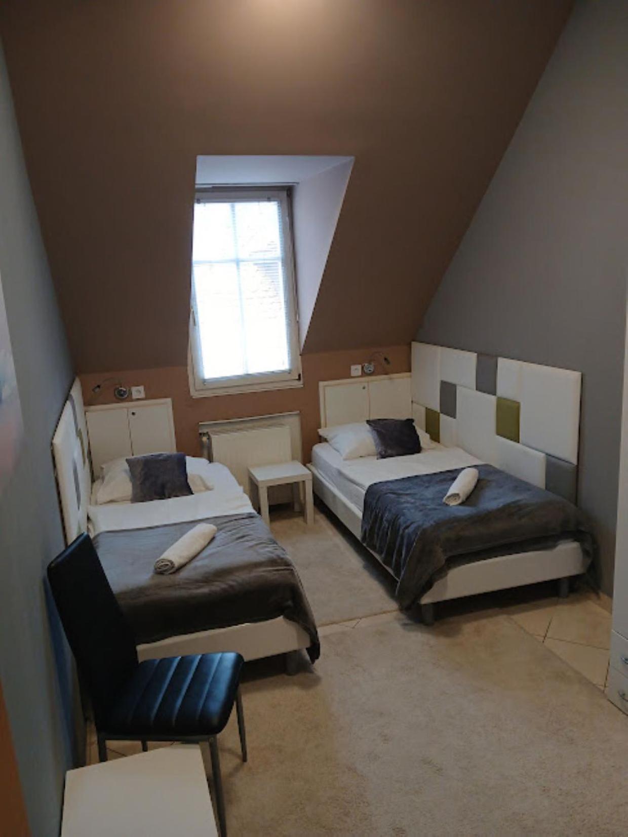Soda Apartman Gyor Exterior photo