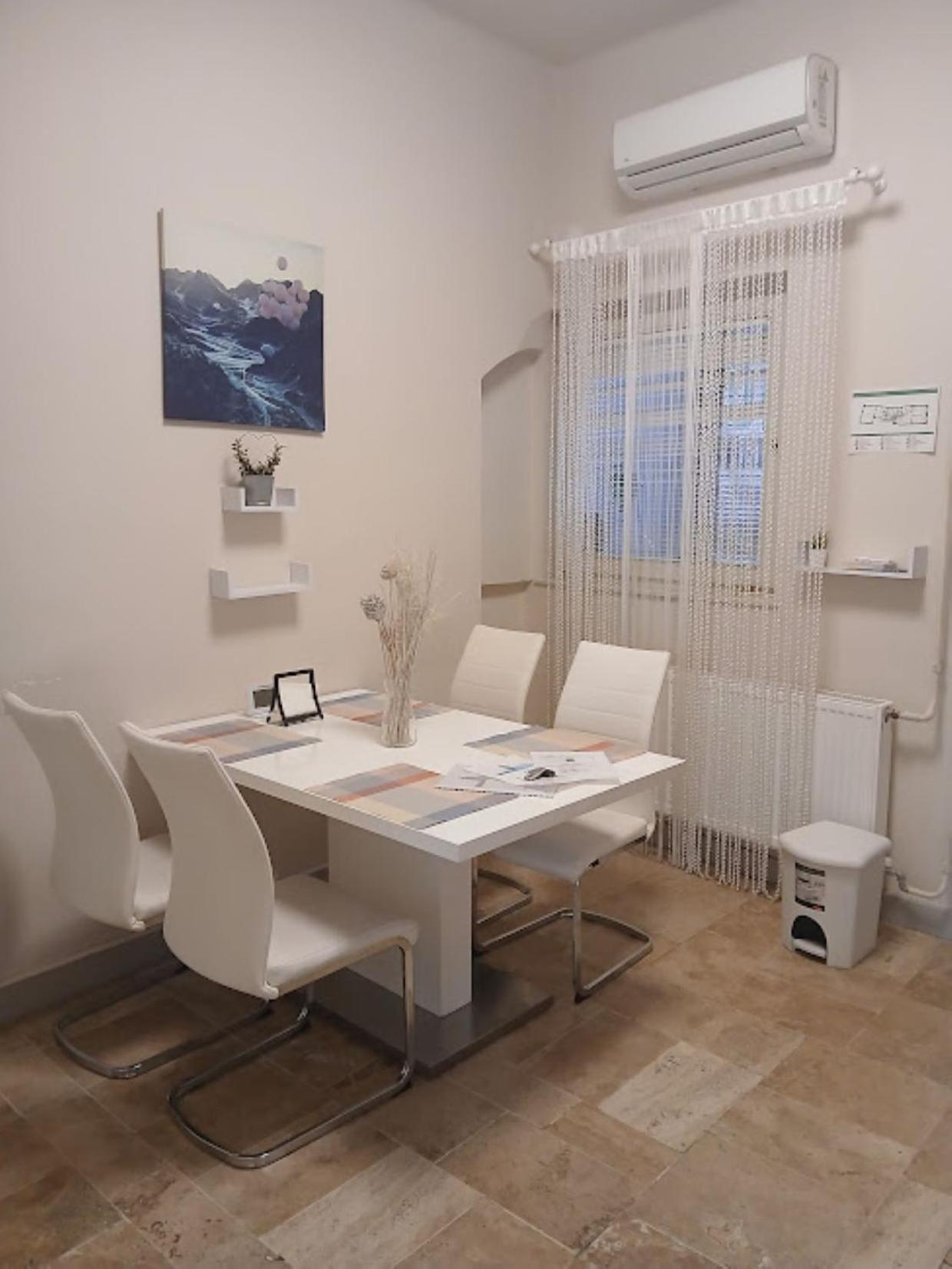 Soda Apartman Gyor Exterior photo